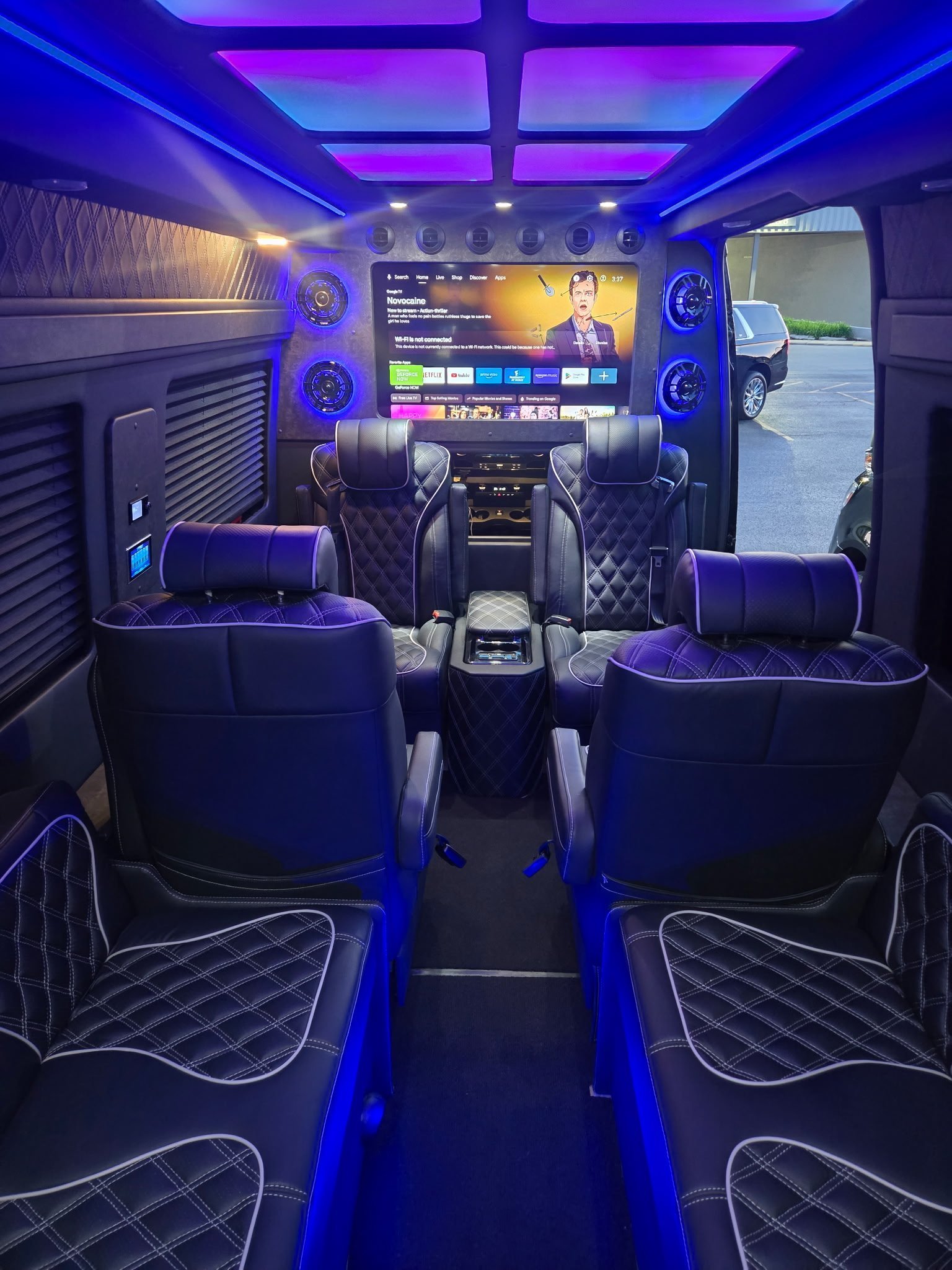 Jet Sprinter Chicago executive van