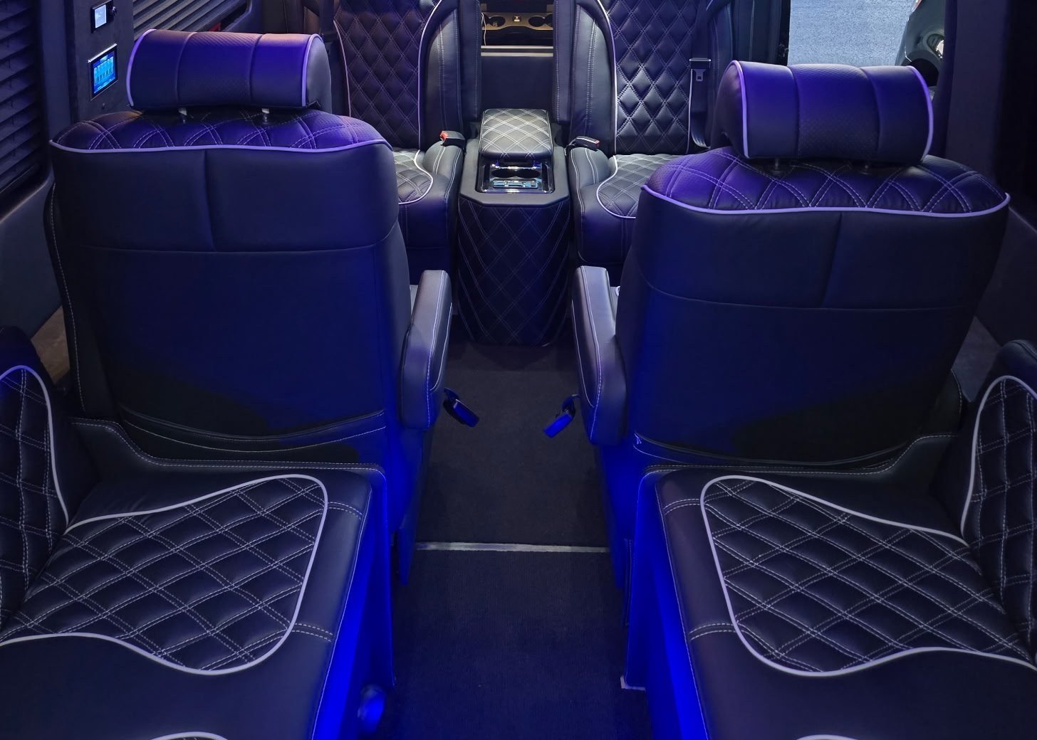 Jet Sprinter leather seating